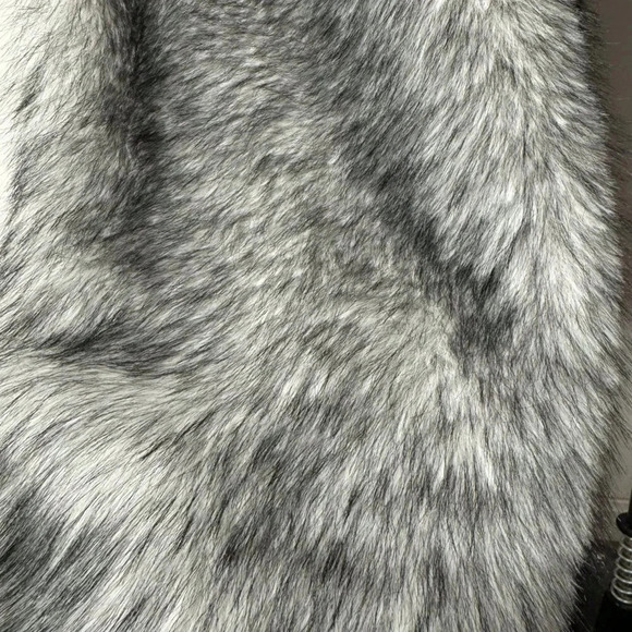 Grey Women's Plus Size Fluffy Long Coat - Picture 6 of 6